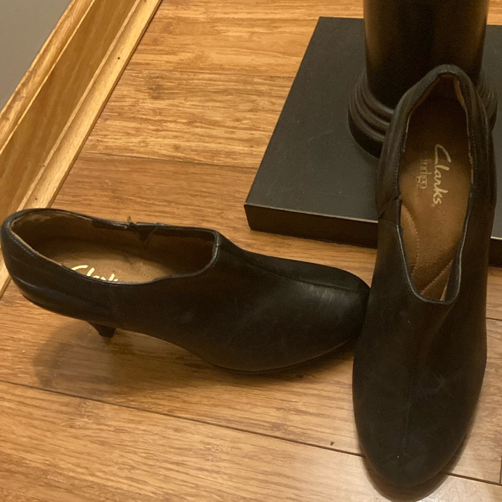 Clarks shoe boots